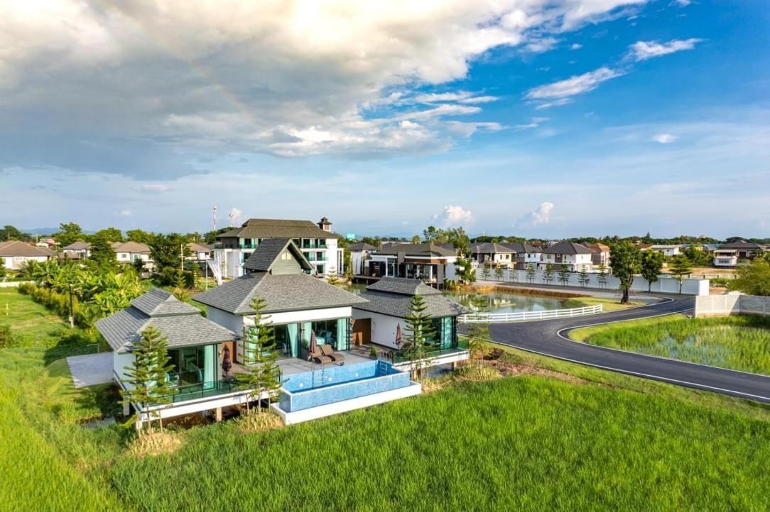 Pim Pool Villa Nan Kültér fotó