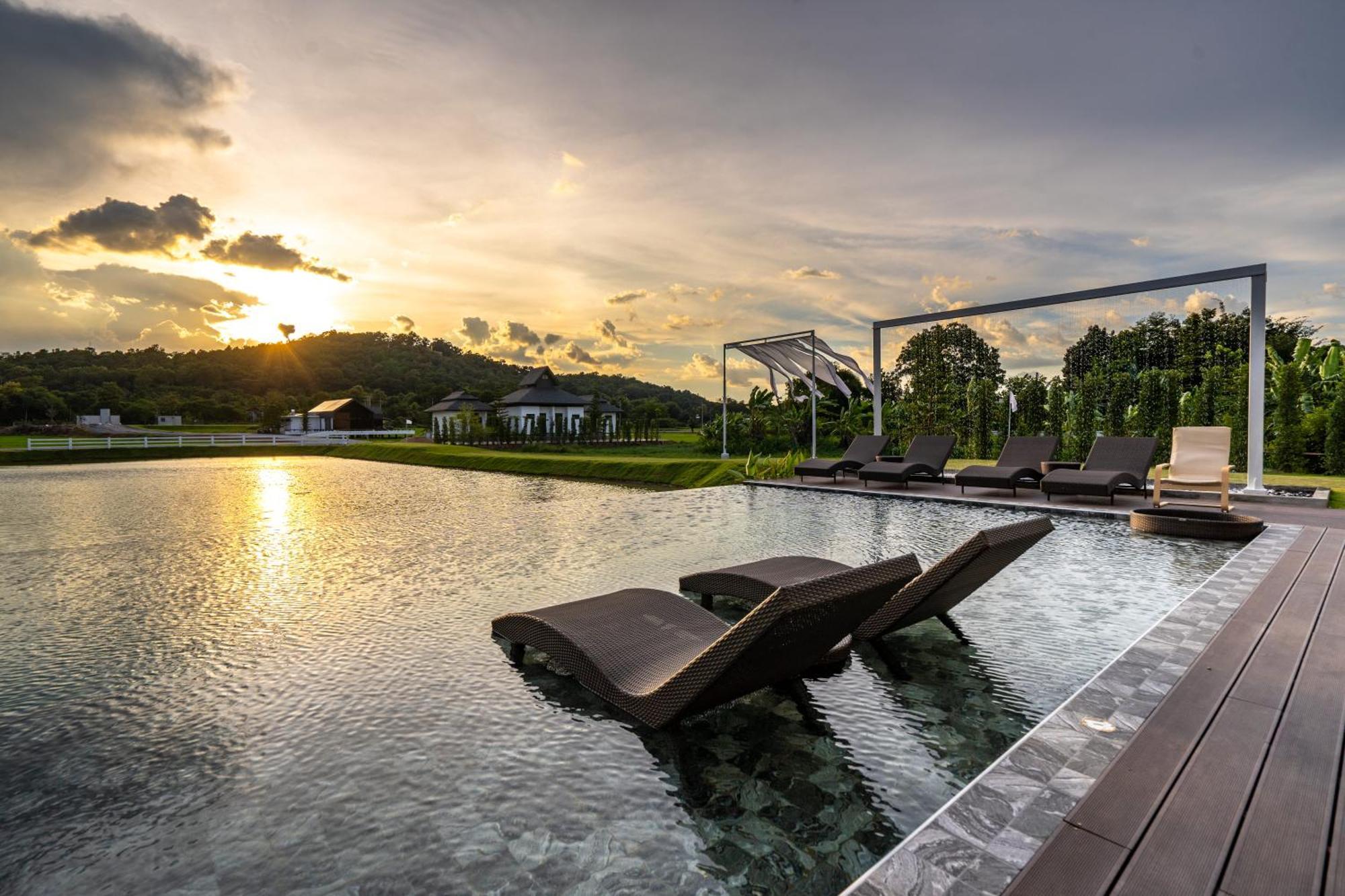 Pim Pool Villa Nan Kültér fotó